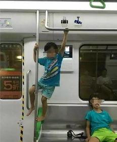 深圳地铁小孩爆料新闻,紧急时刻，勇敢小乘客传递正能量  第2张